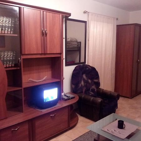 Economy Baltics Apartments - Keldrimaee Tallin Zewnętrze zdjęcie
